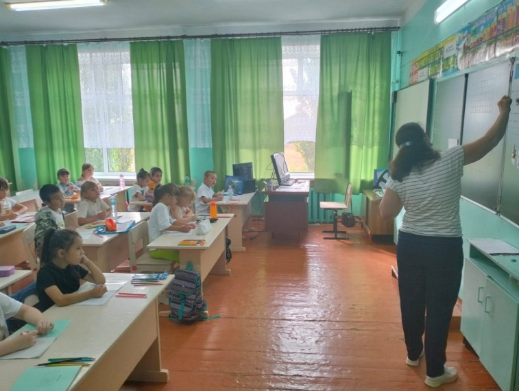 Подготовительные занятия для будущих первоклассников.